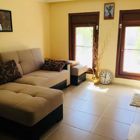 Flora Maya House *